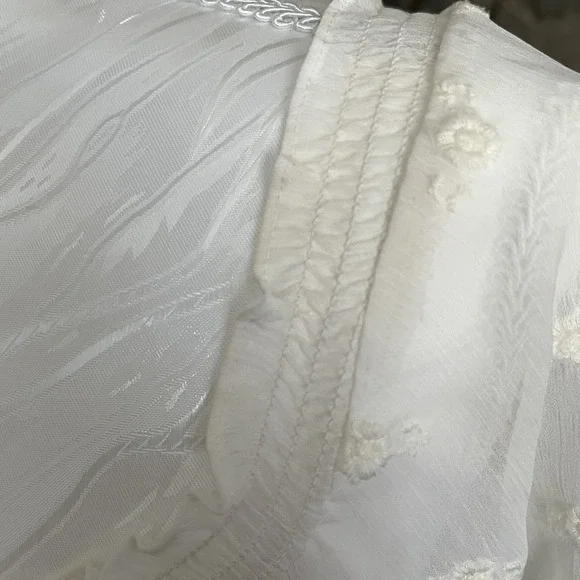 Abercrombie Fitch Sz XS Sheer Blouse Ruffles Elastic Waist Embroidered Victorian - Picture 9 of 16